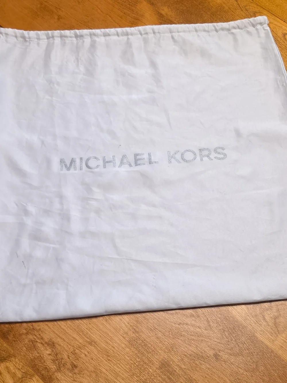 Michael Kors Pebbled Satchel in Blush Pink with Gold Hardware And Dust Bag